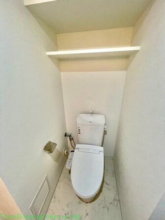 レジディア三宿の物件内観写真